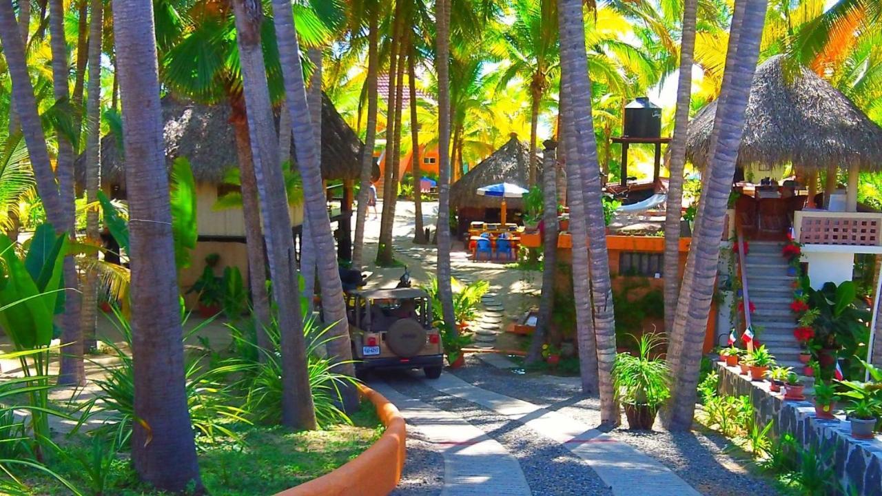 Bungalows Tree Tops - Adults Only Zihuatanejo Exterior foto